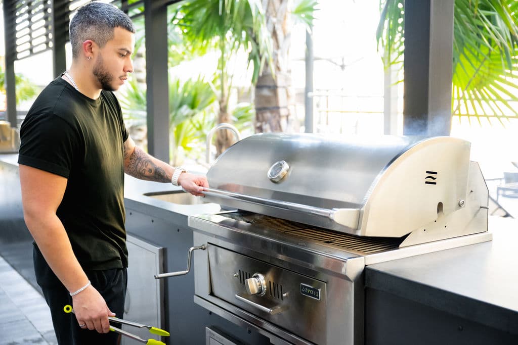 Outdoor grilling station at Metro Parc Hialeah